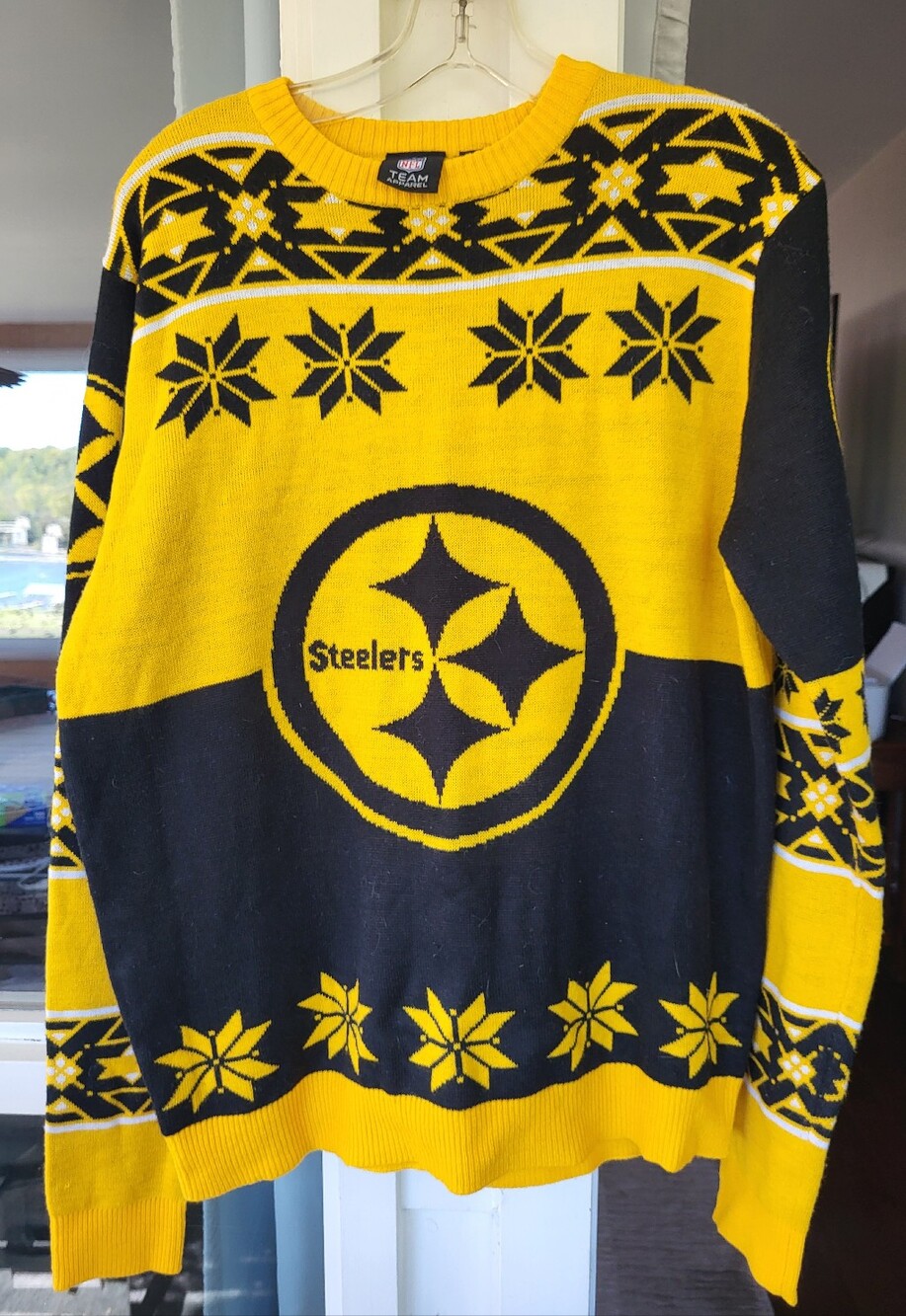 NFL Steelers Black and Yellow Crewneck Sweater - Men's Fan Pullover